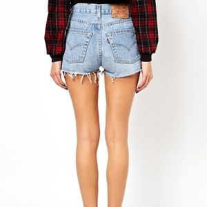 Levi's 501 Shorts 25
